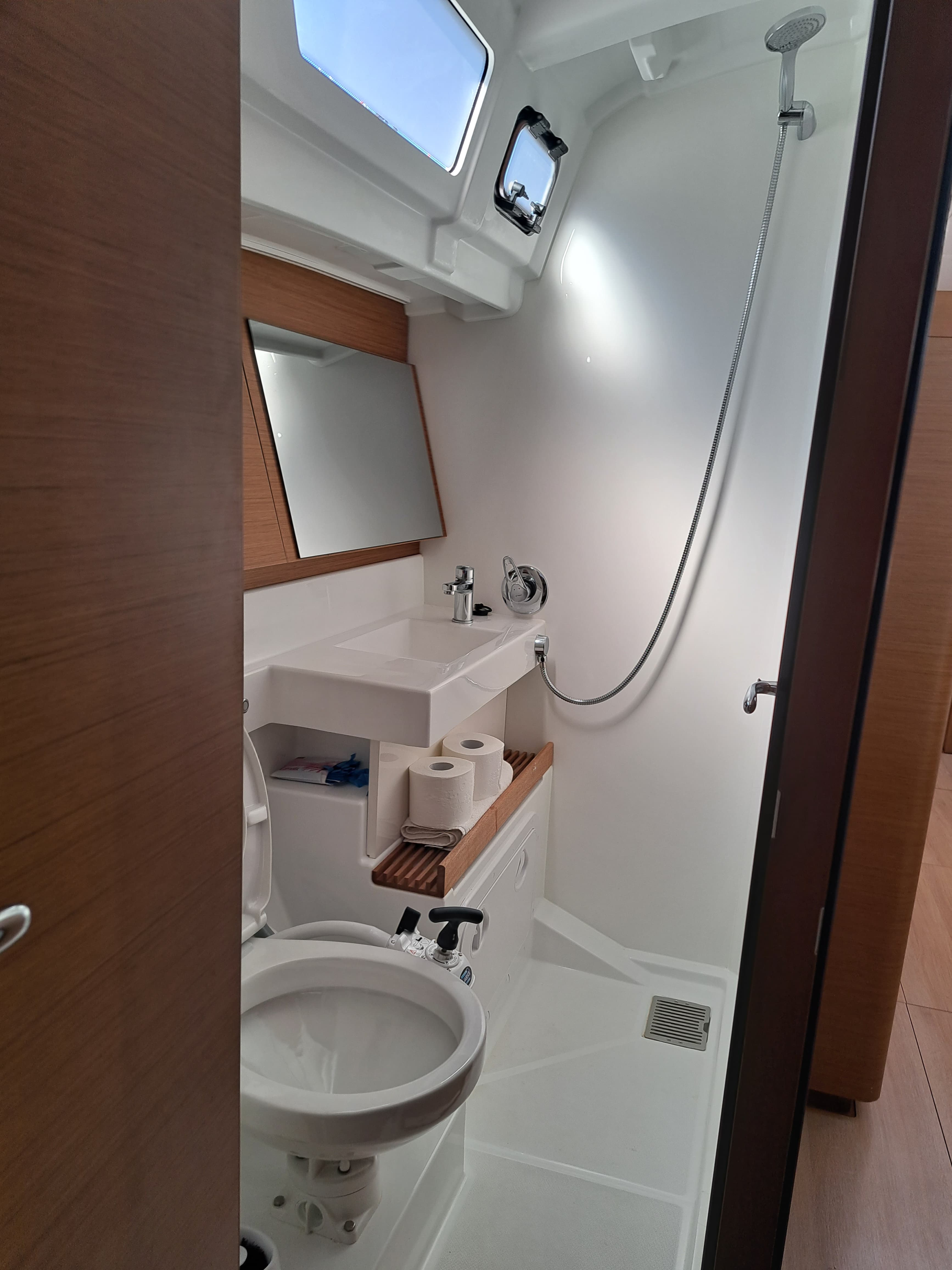 Sun Odyssey 490 - photo 4