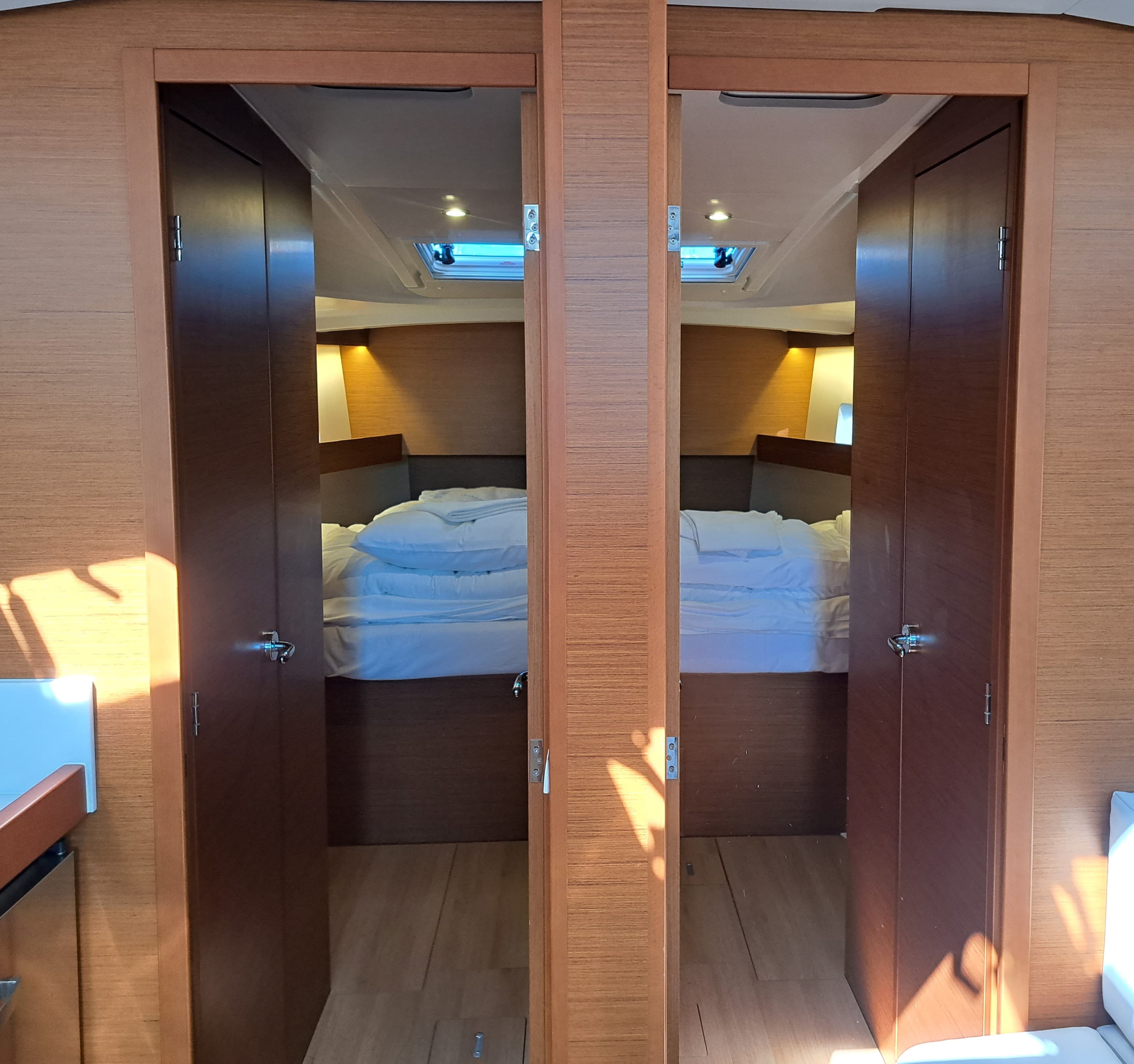 Sun Odyssey 490 - photo 12