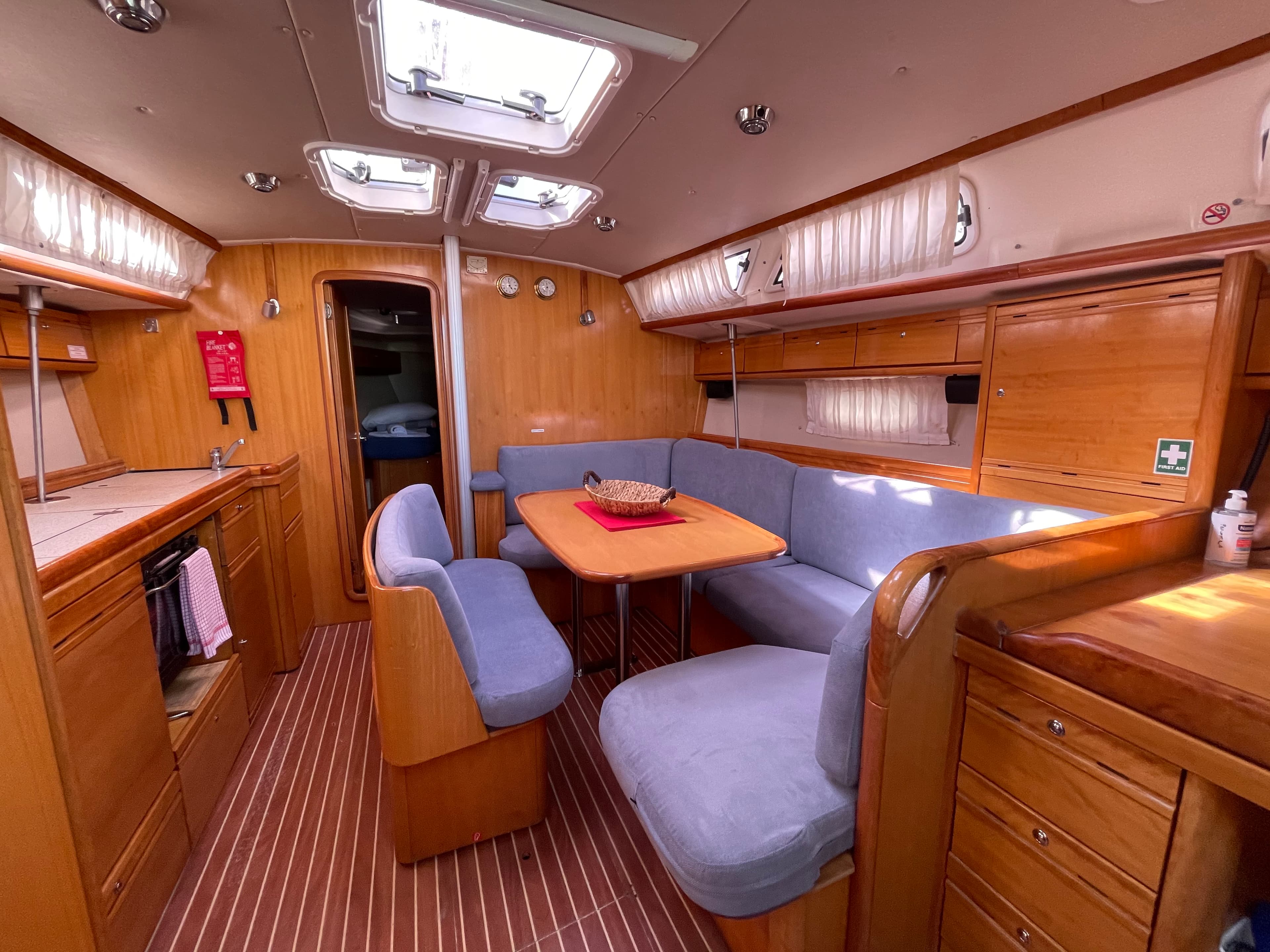 Bavaria 40 Cruiser - photo 4