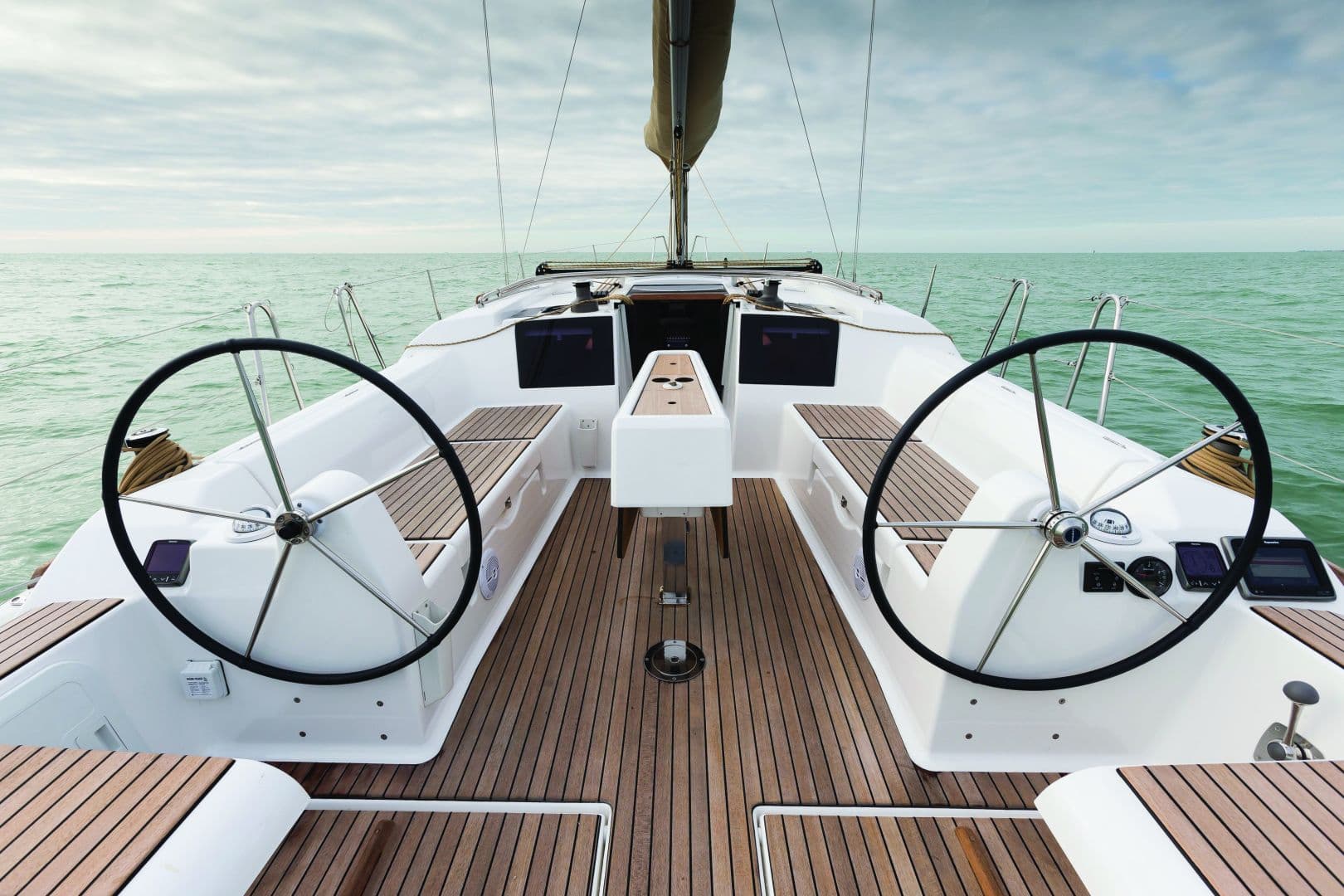 Dufour 382 Grand Large - photo 8