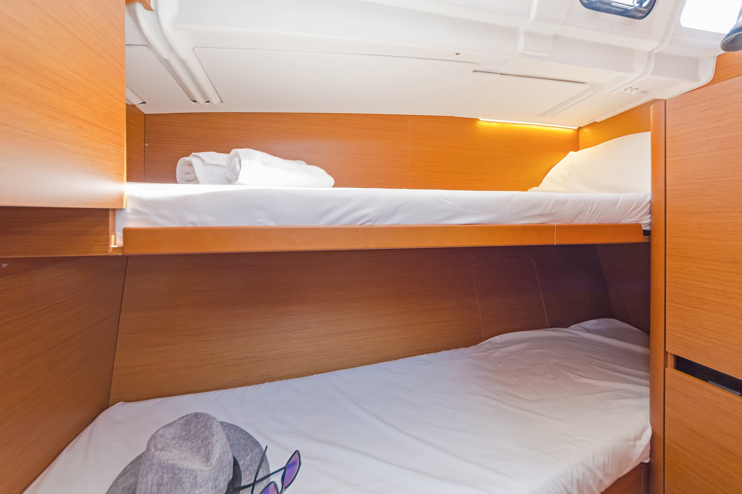 Sun Odyssey 490 - photo 11