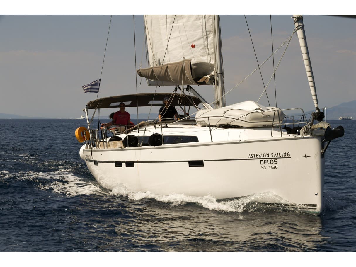 Bavaria Cruiser 46 - photo