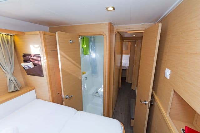 Lagoon 400 S2 - photo 5