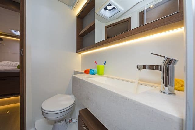 Lagoon 50 - photo 14