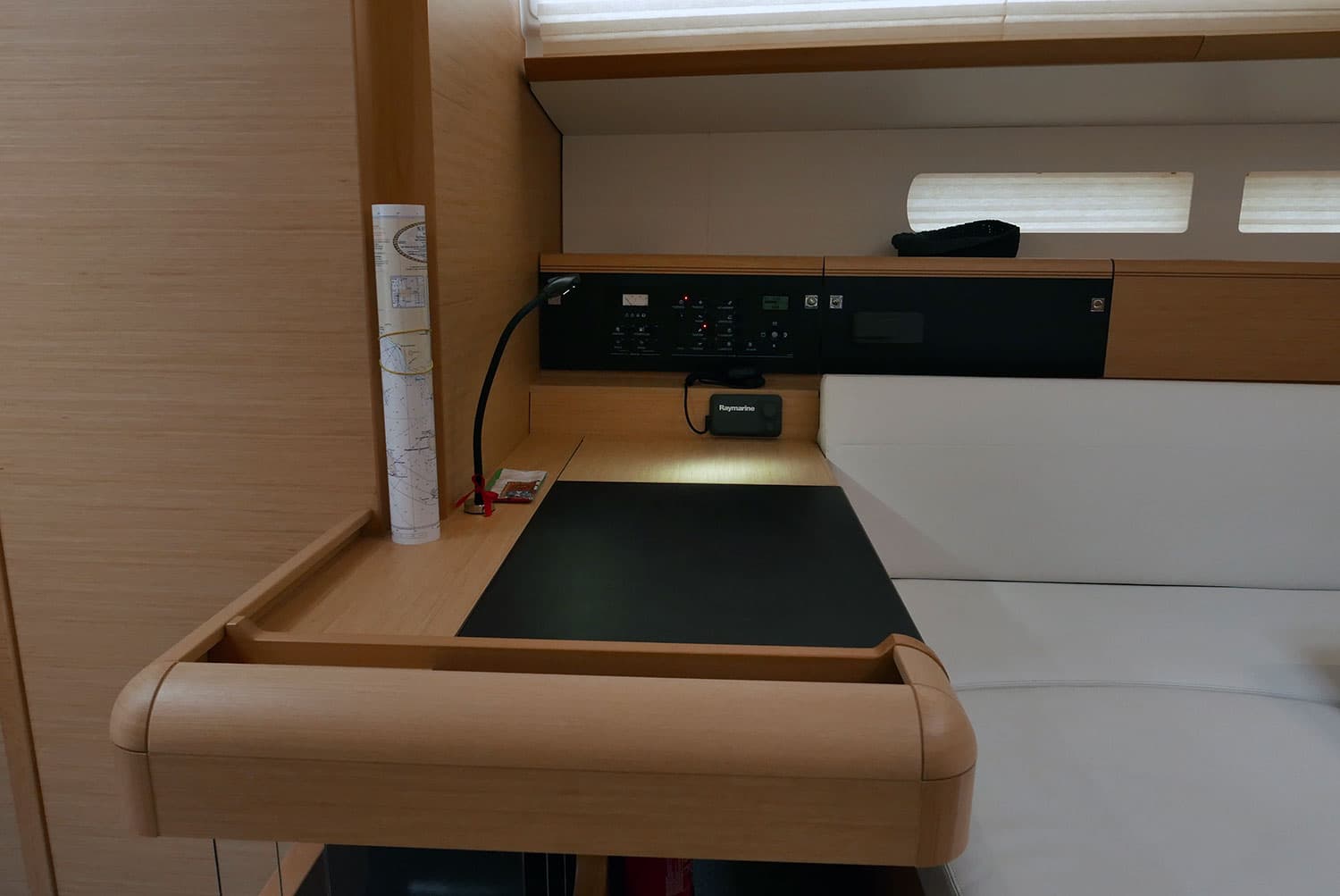 Sun Odyssey 519 - photo 4