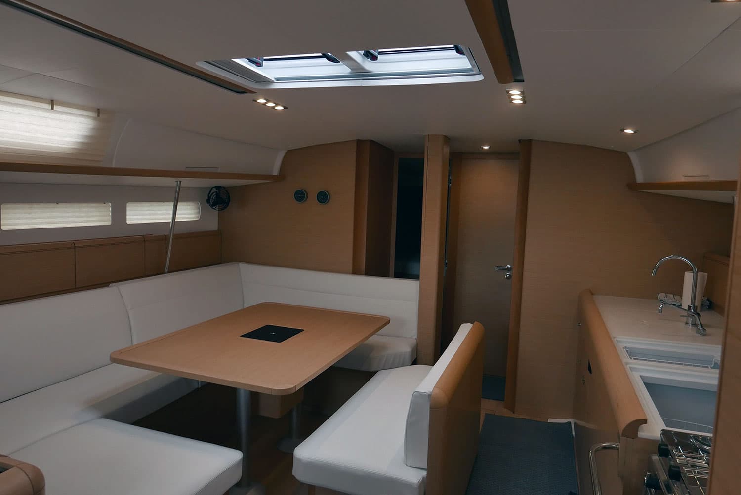 Sun Odyssey 519 - photo 25