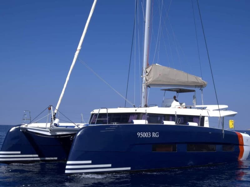 Dufour Catamaran 48 - photo