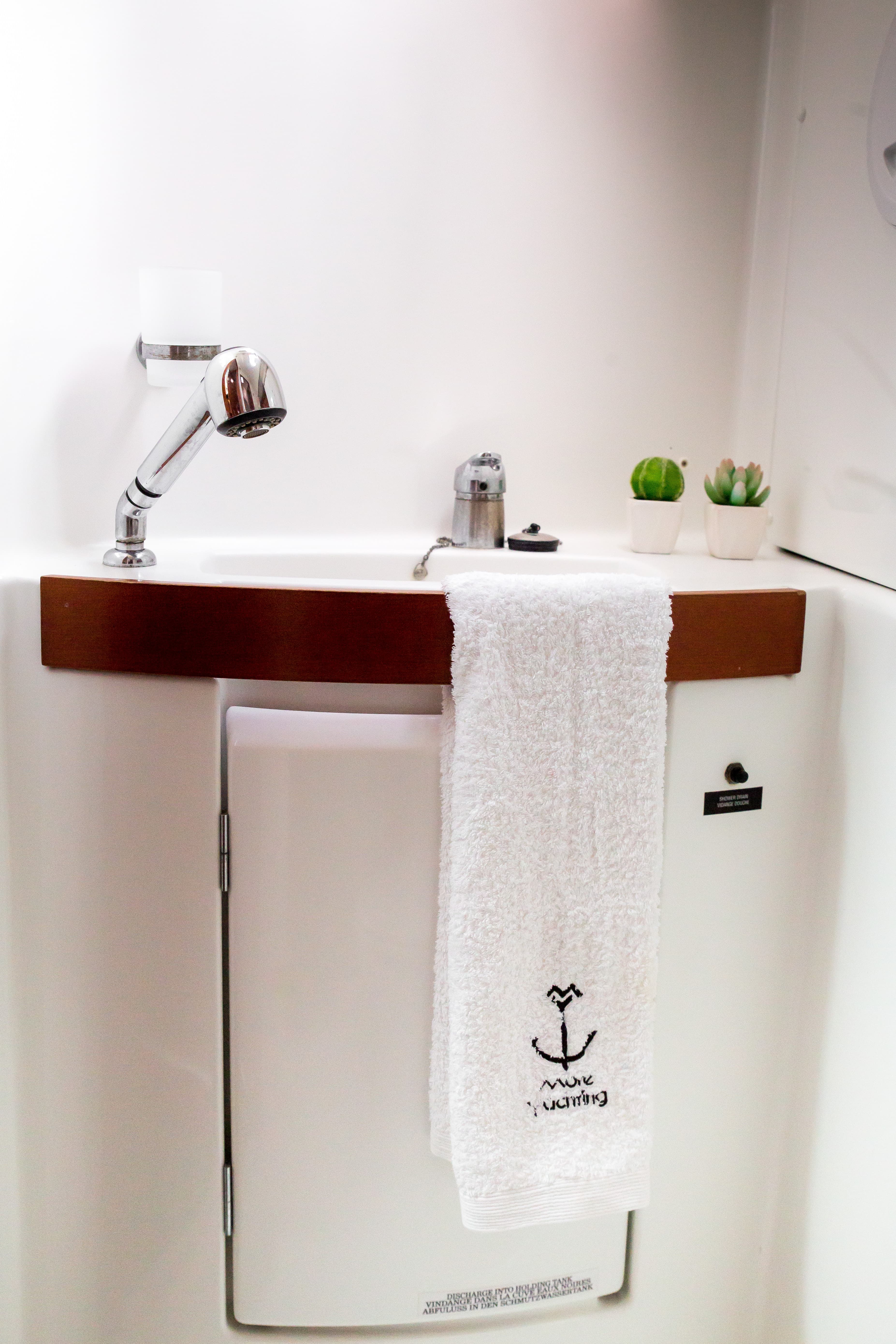 Oceanis 43 - photo 21