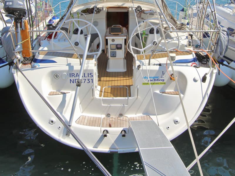Bavaria 42 Cruiser - photo