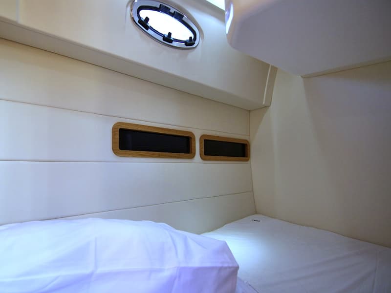 Adriana 36 - photo 15