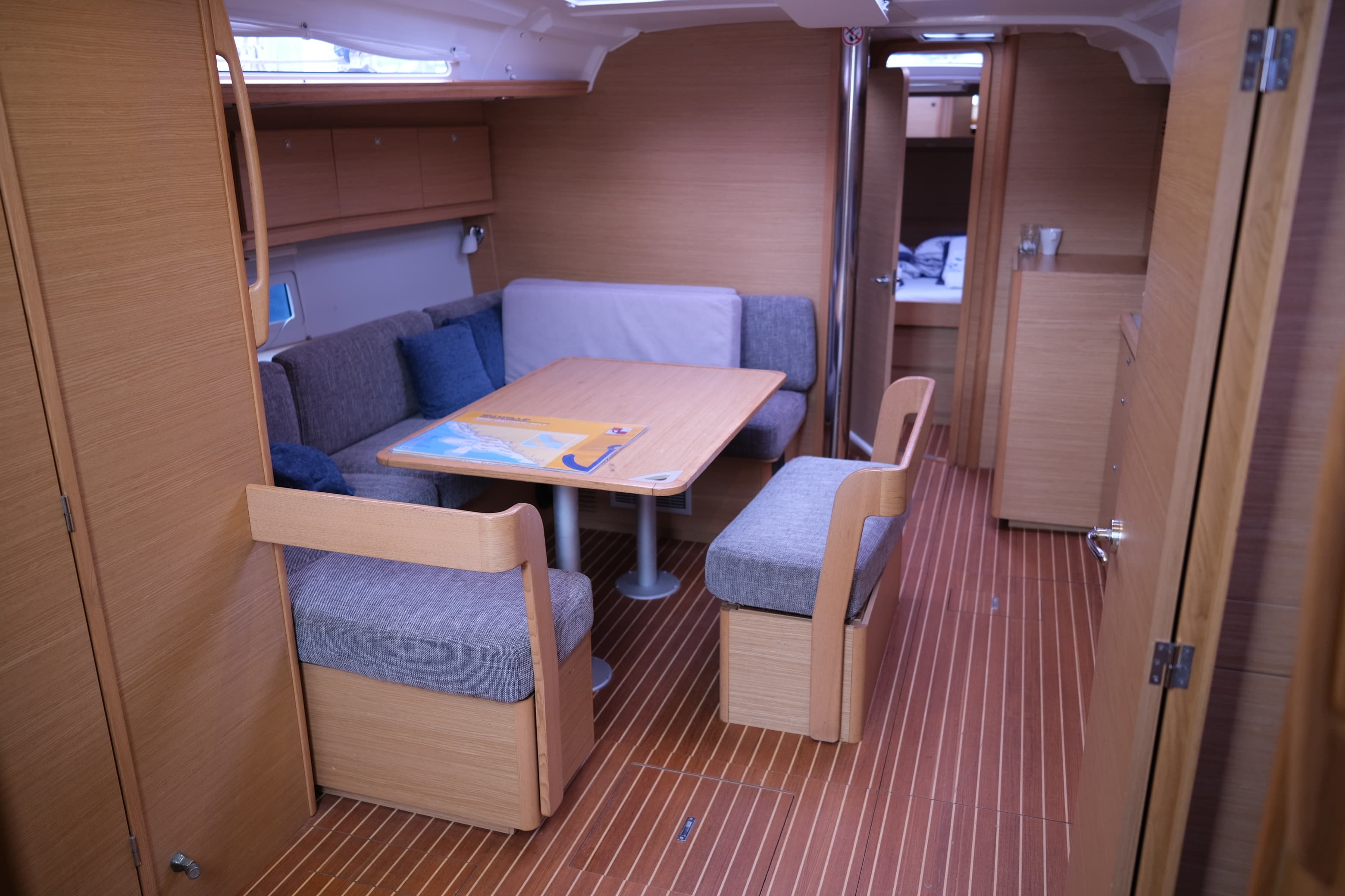 Dufour 430 - photo 7