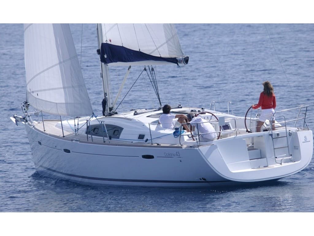 Oceanis 43 - photo