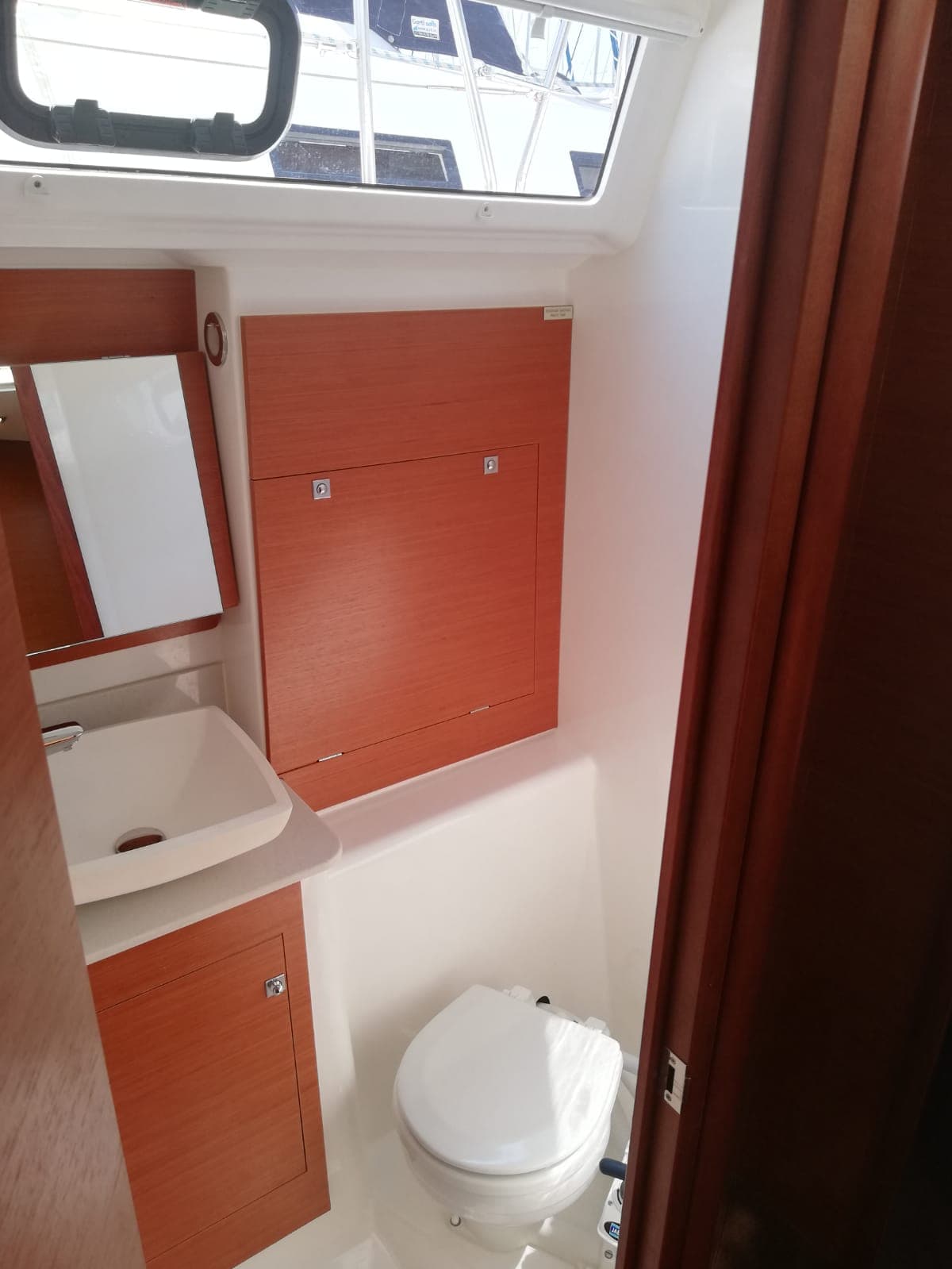 Dufour 460 Grand Large - photo 10