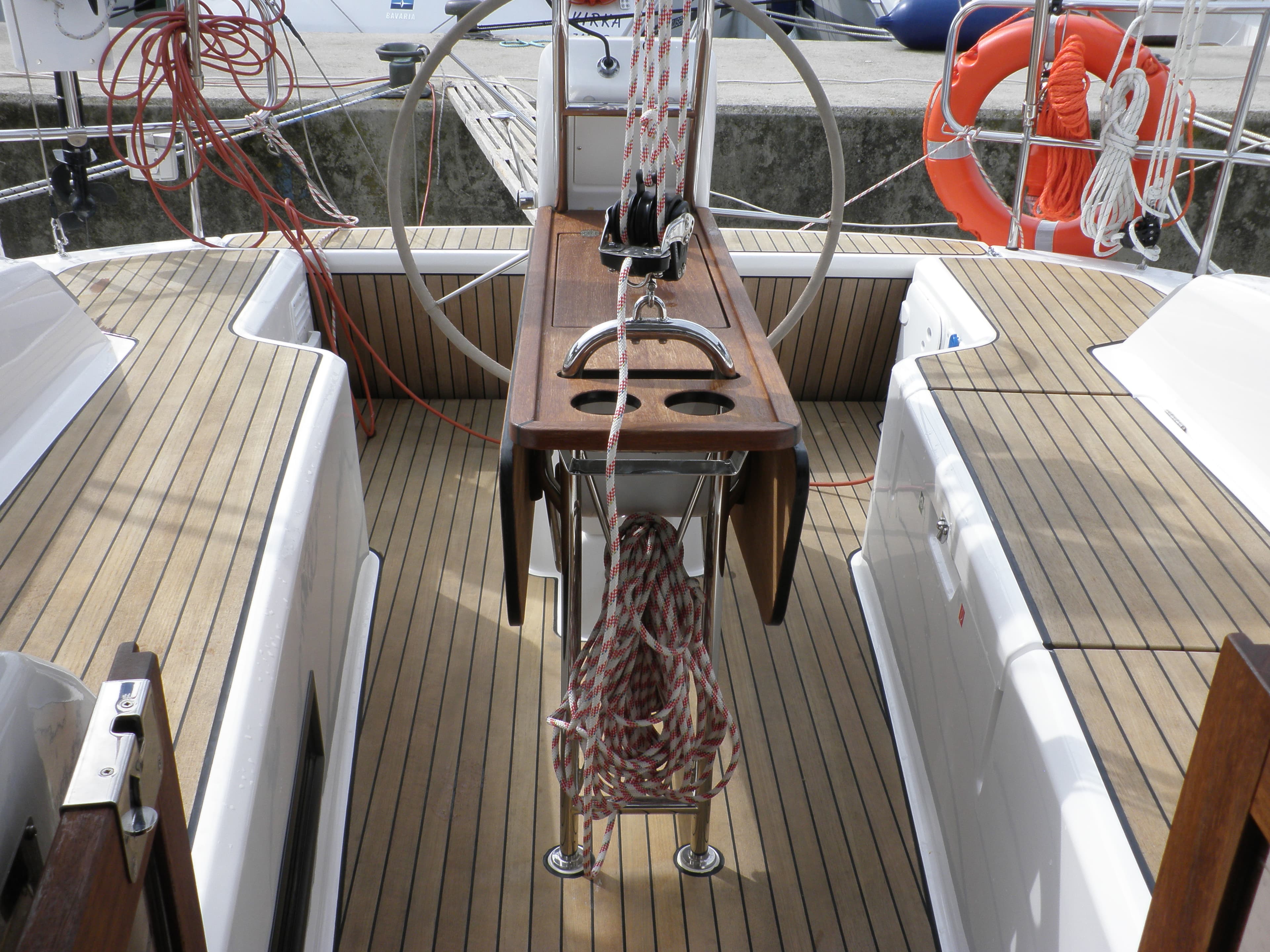 Bavaria Cruiser 33 - photo 6