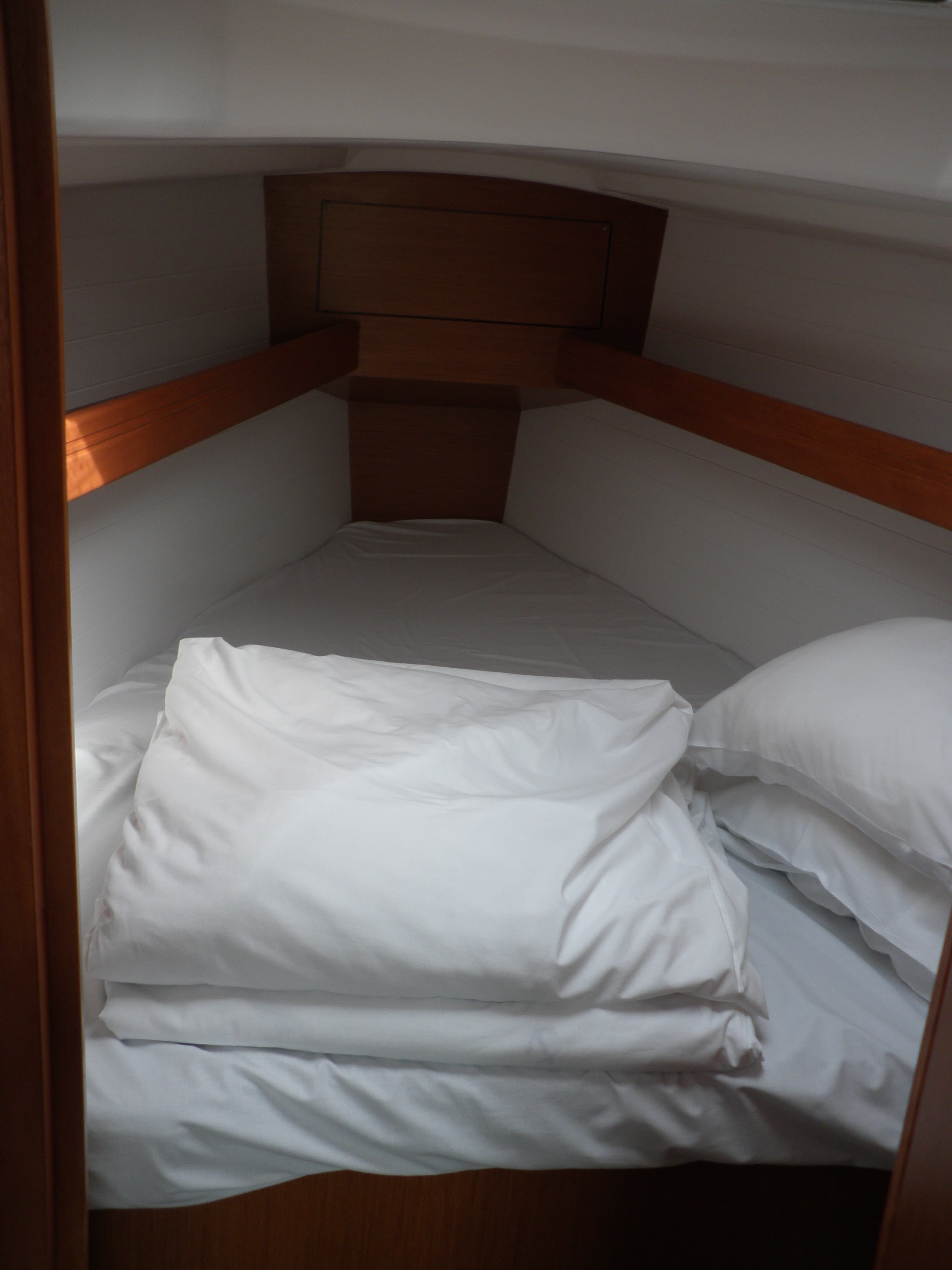 Bavaria Cruiser 33 - photo 21