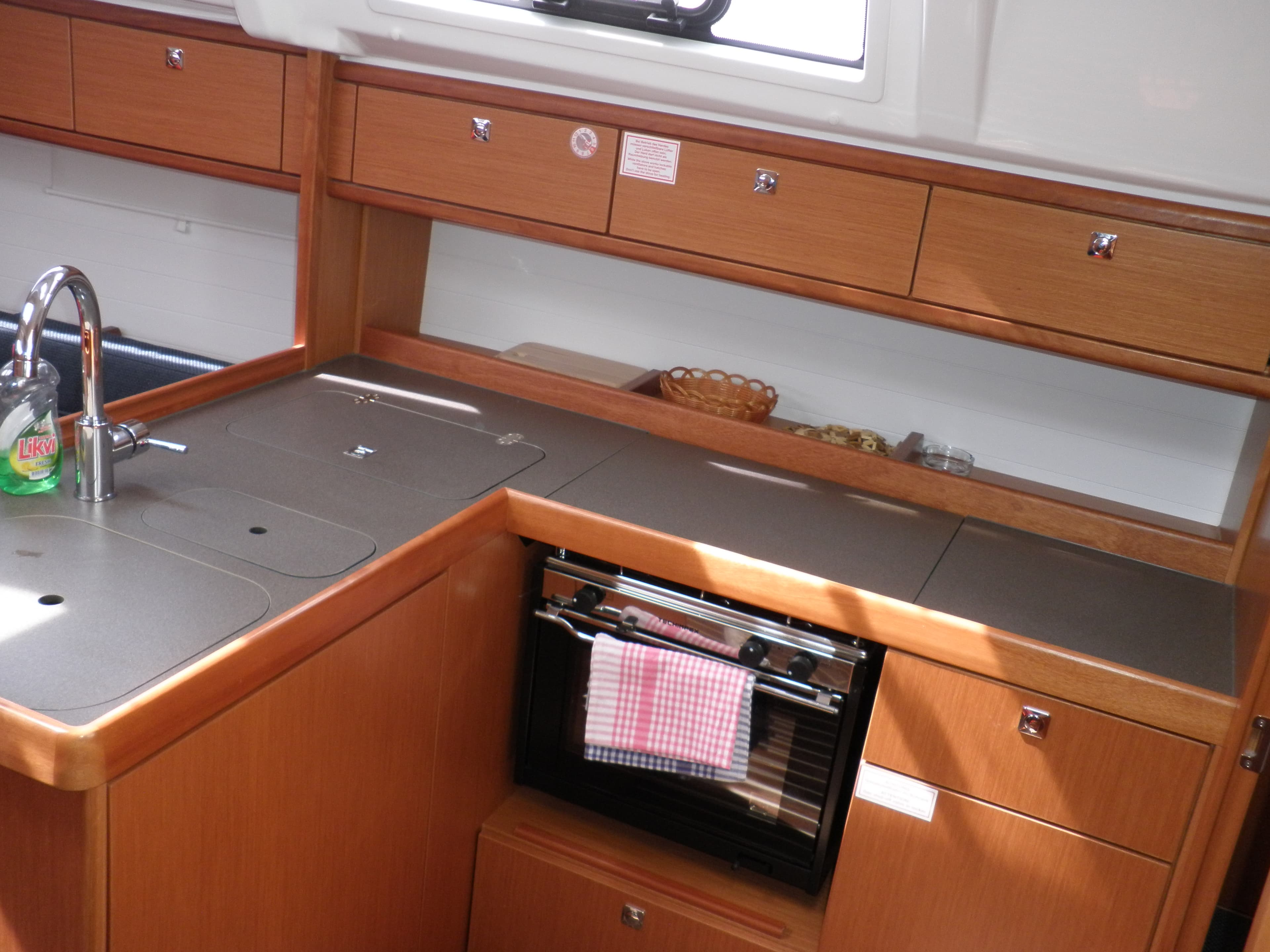 Bavaria Cruiser 37 - photo 15