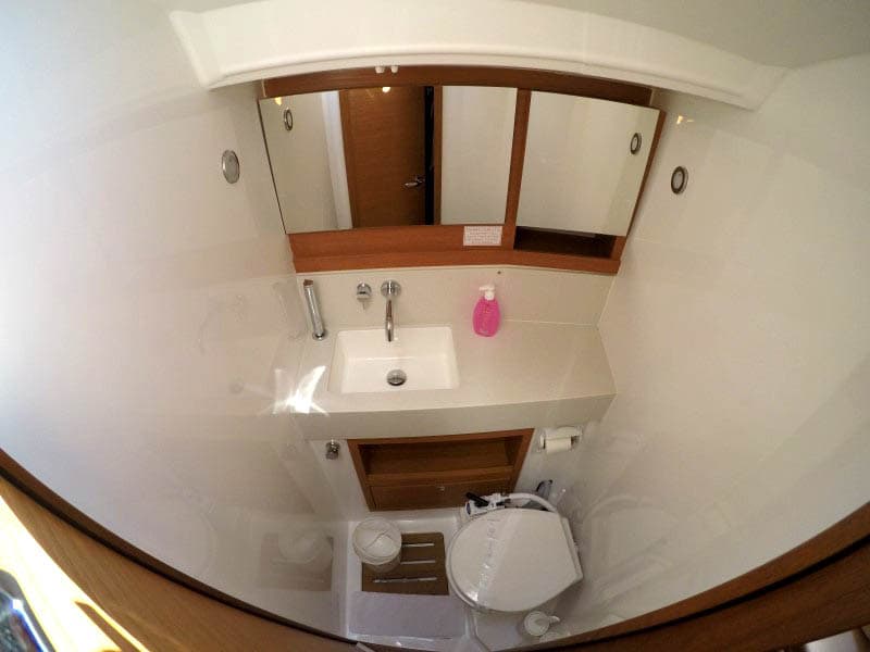 Dufour 470 - photo 21