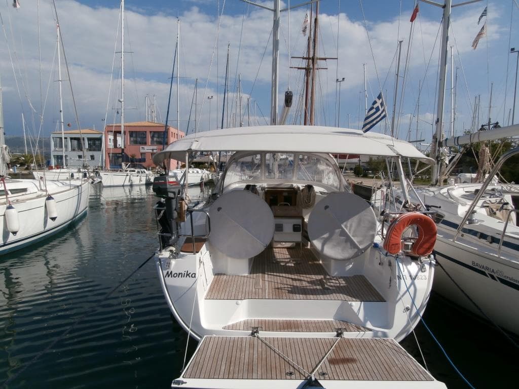 Bavaria Cruiser 40 - photo