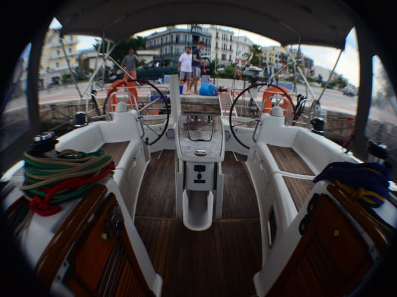 Oceanis 40 - photo 12