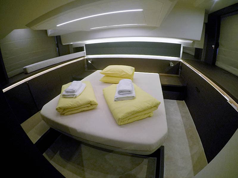 Prestige 420 Fly - photo 28