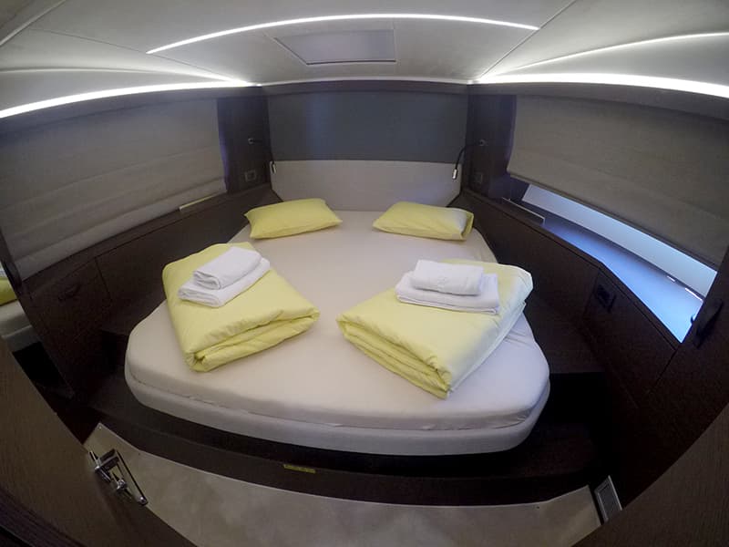 Prestige 420 Fly - photo 21