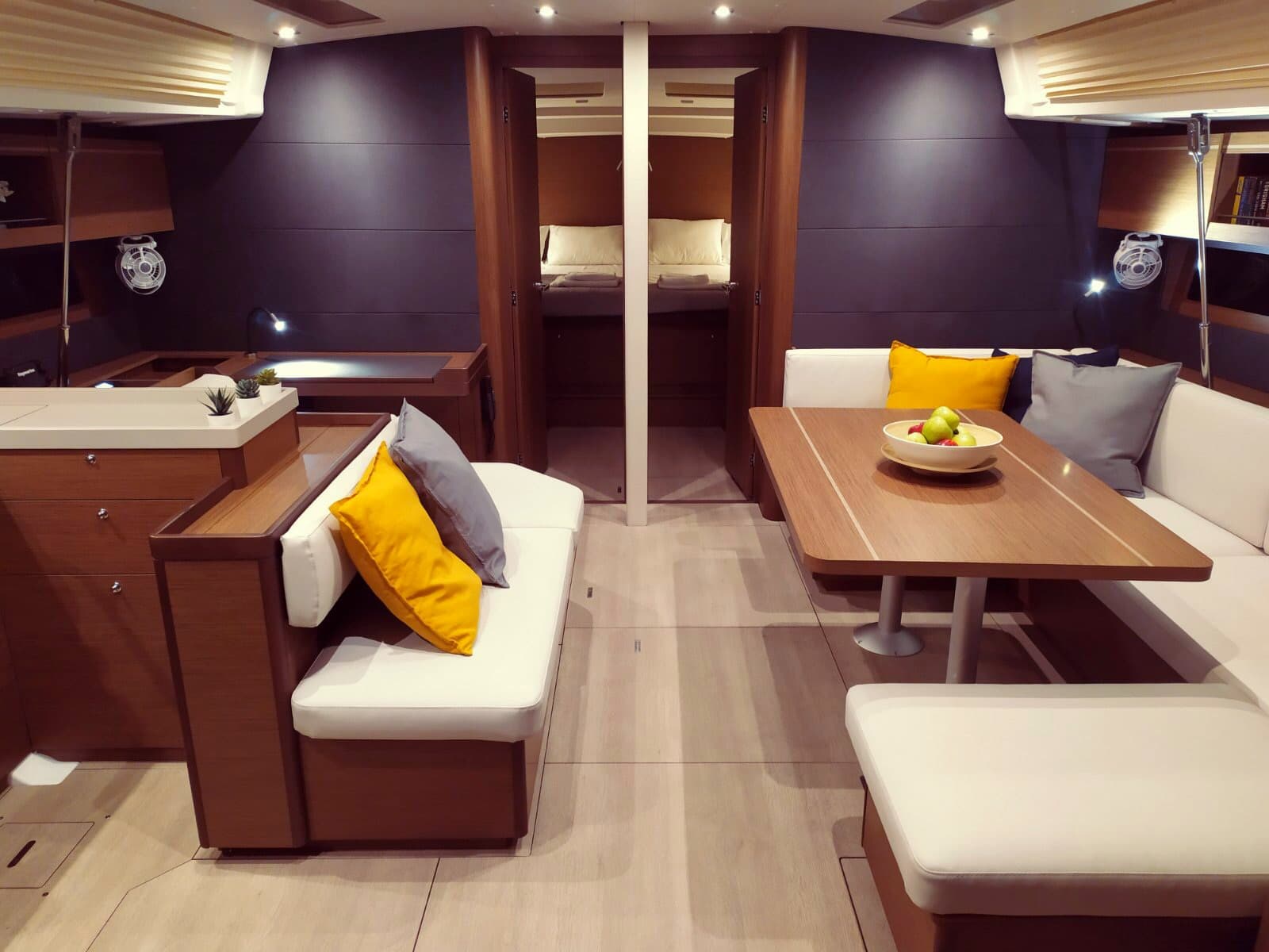 Oceanis 51.1 - photo 19