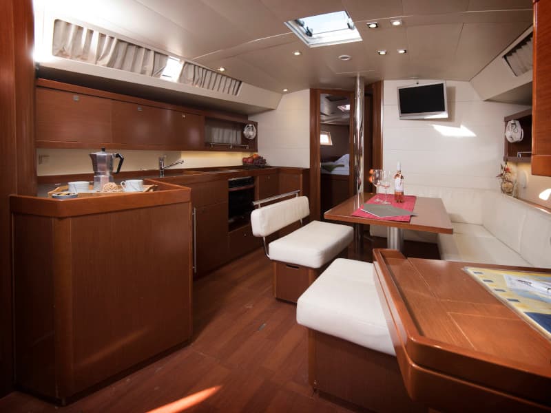 Oceanis 45 - photo 8