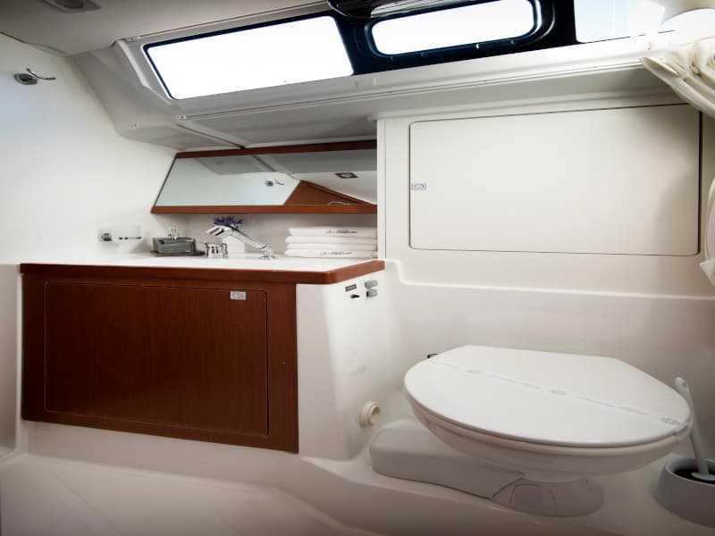 Oceanis 48 - photo 9