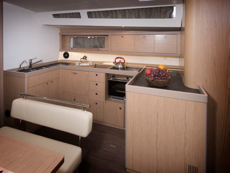 Oceanis 48 - photo 7