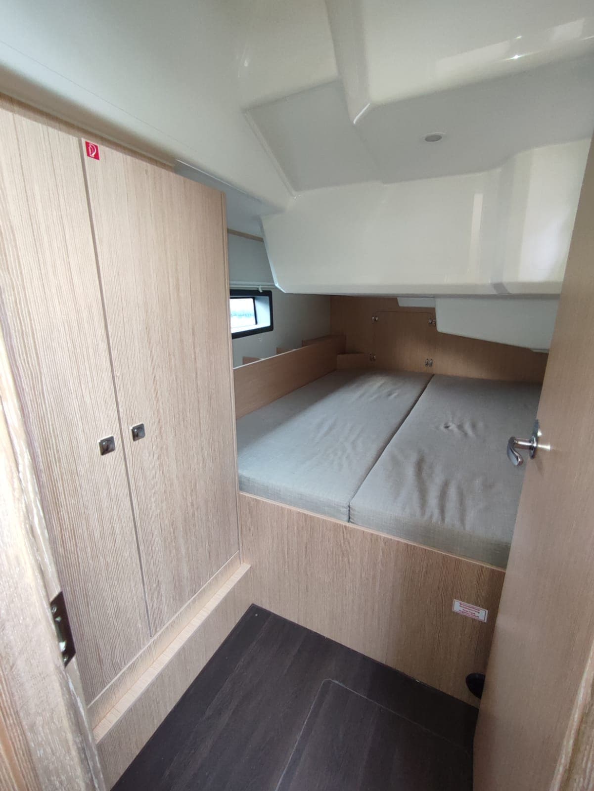 Bavaria C38 - photo 7