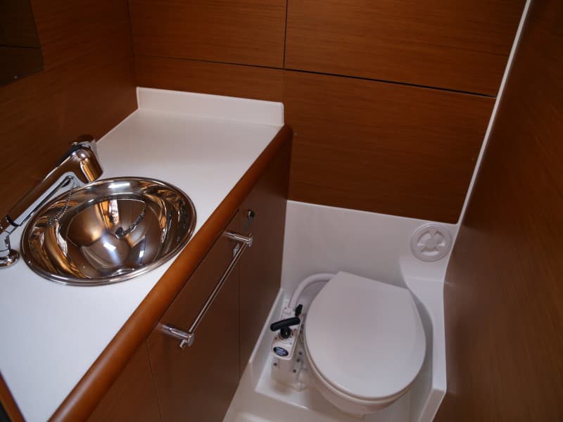 Sun Odyssey 419 - photo 17