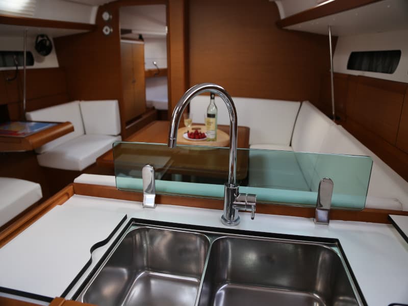 Sun Odyssey 419 - photo 11