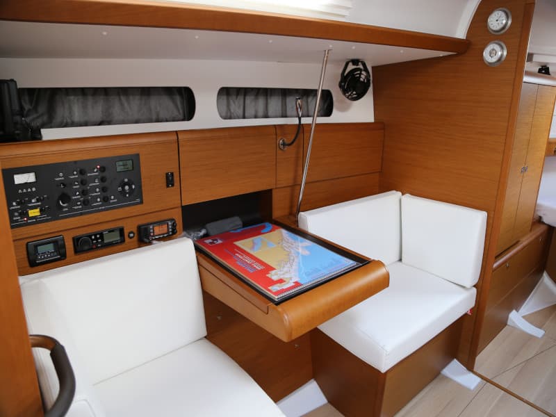 Sun Odyssey 419 - photo 24