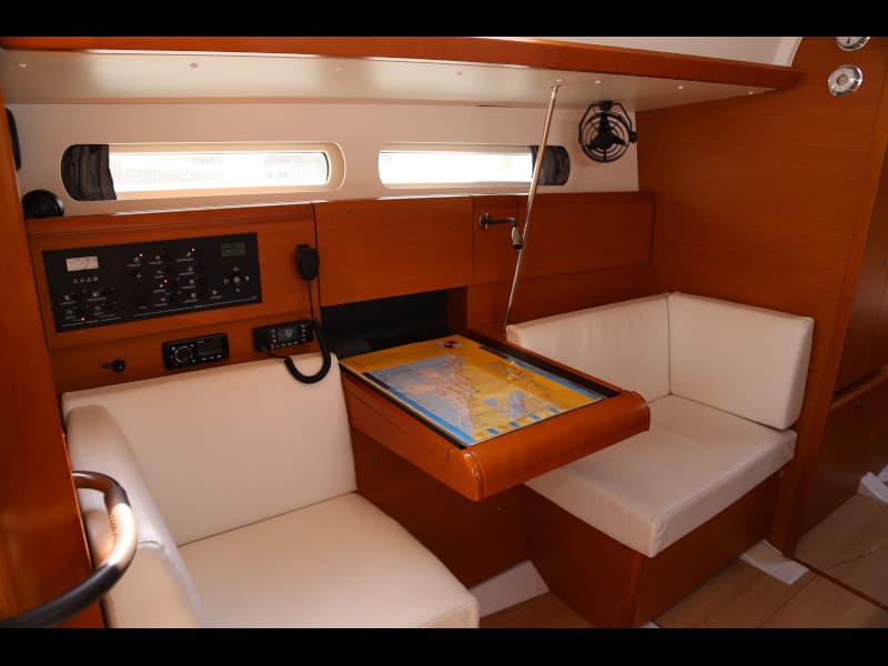 Sun Odyssey 419 - photo 24