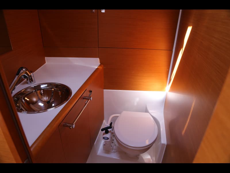 Sun Odyssey 419 - photo 13