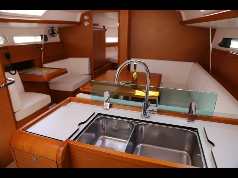 Sun Odyssey 419 - photo 15