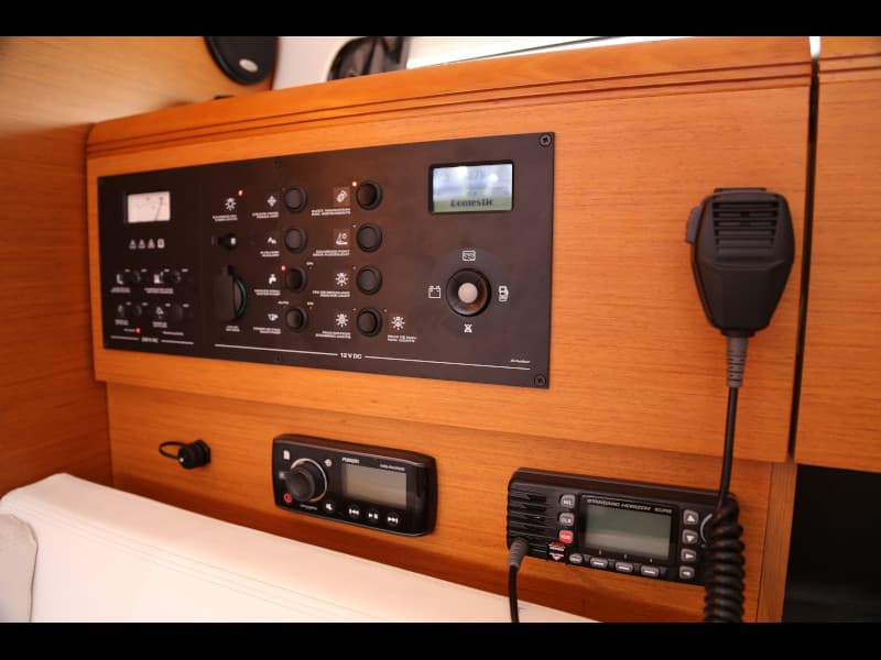 Sun Odyssey 419 - photo 23