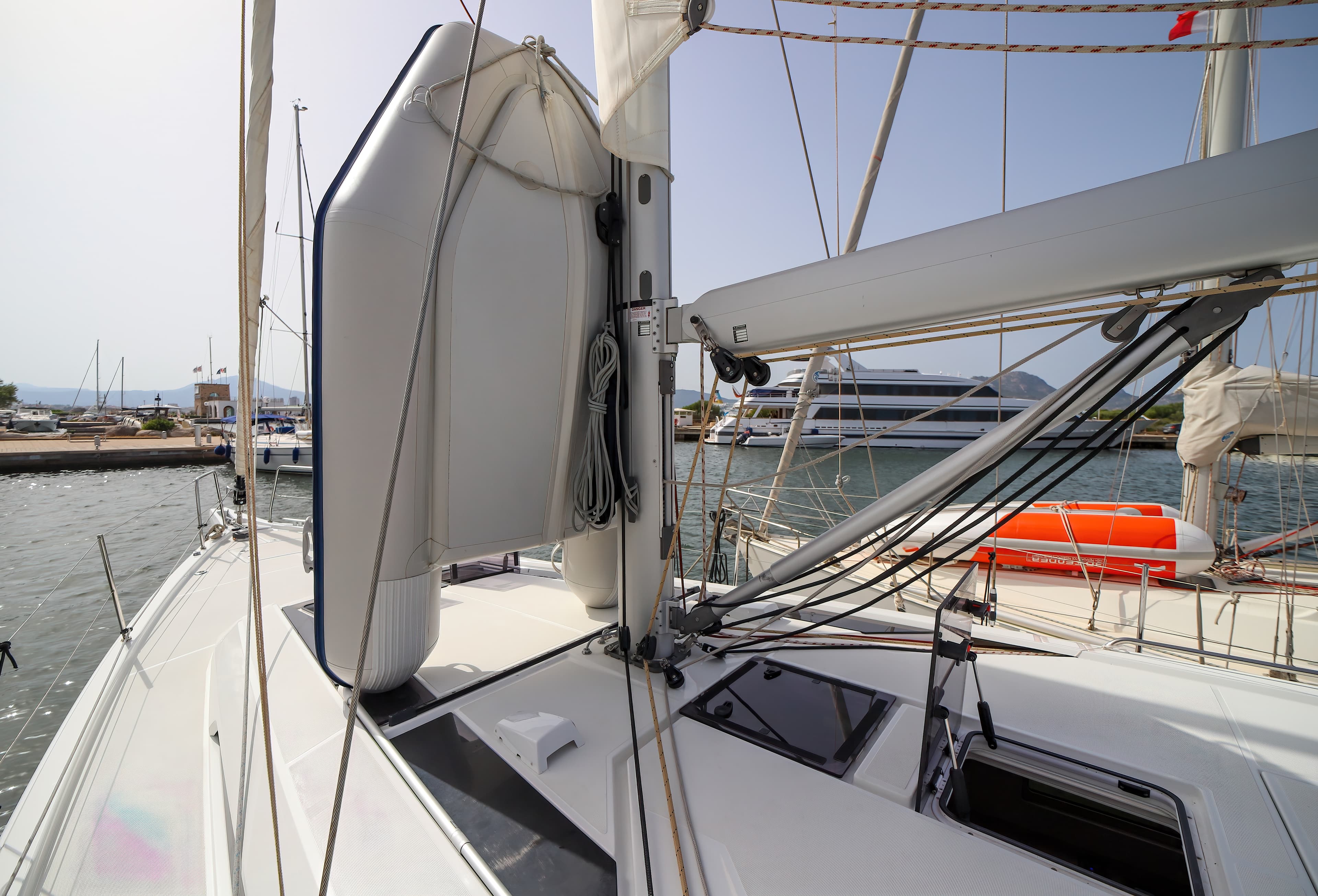 Oceanis 46.1 - photo 11