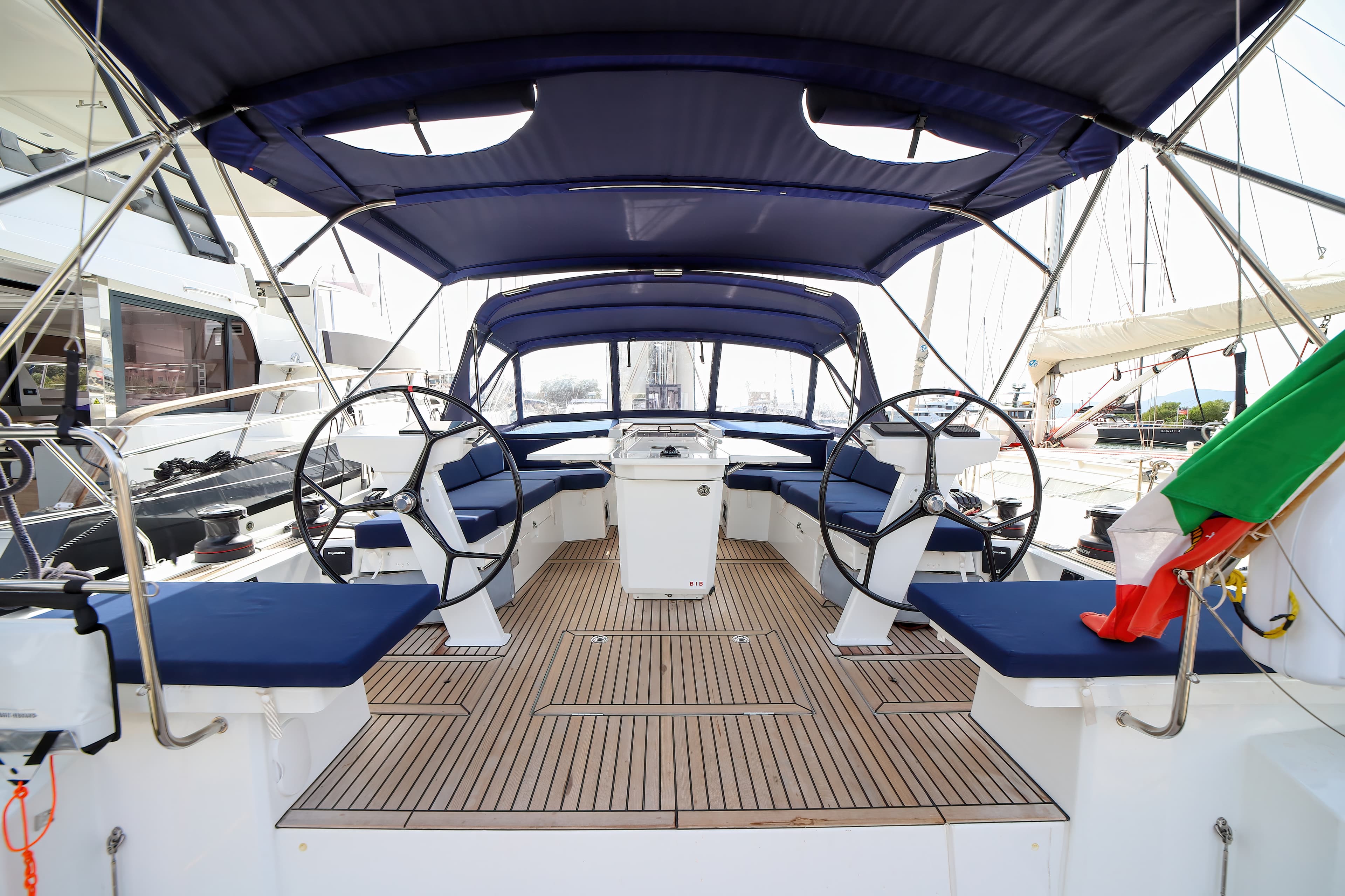 Oceanis 46.1 - photo 9