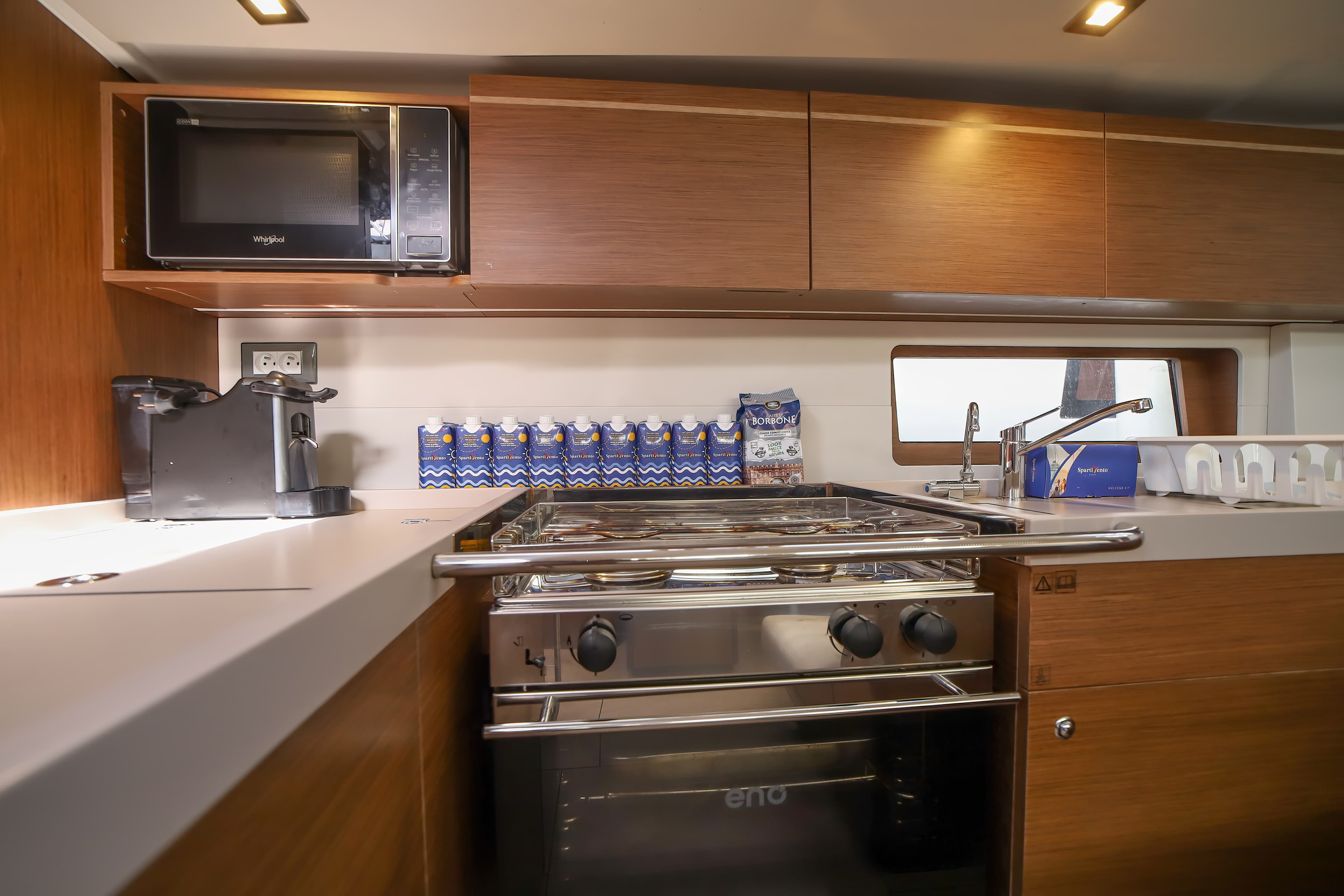 Oceanis 51.1 - photo 15