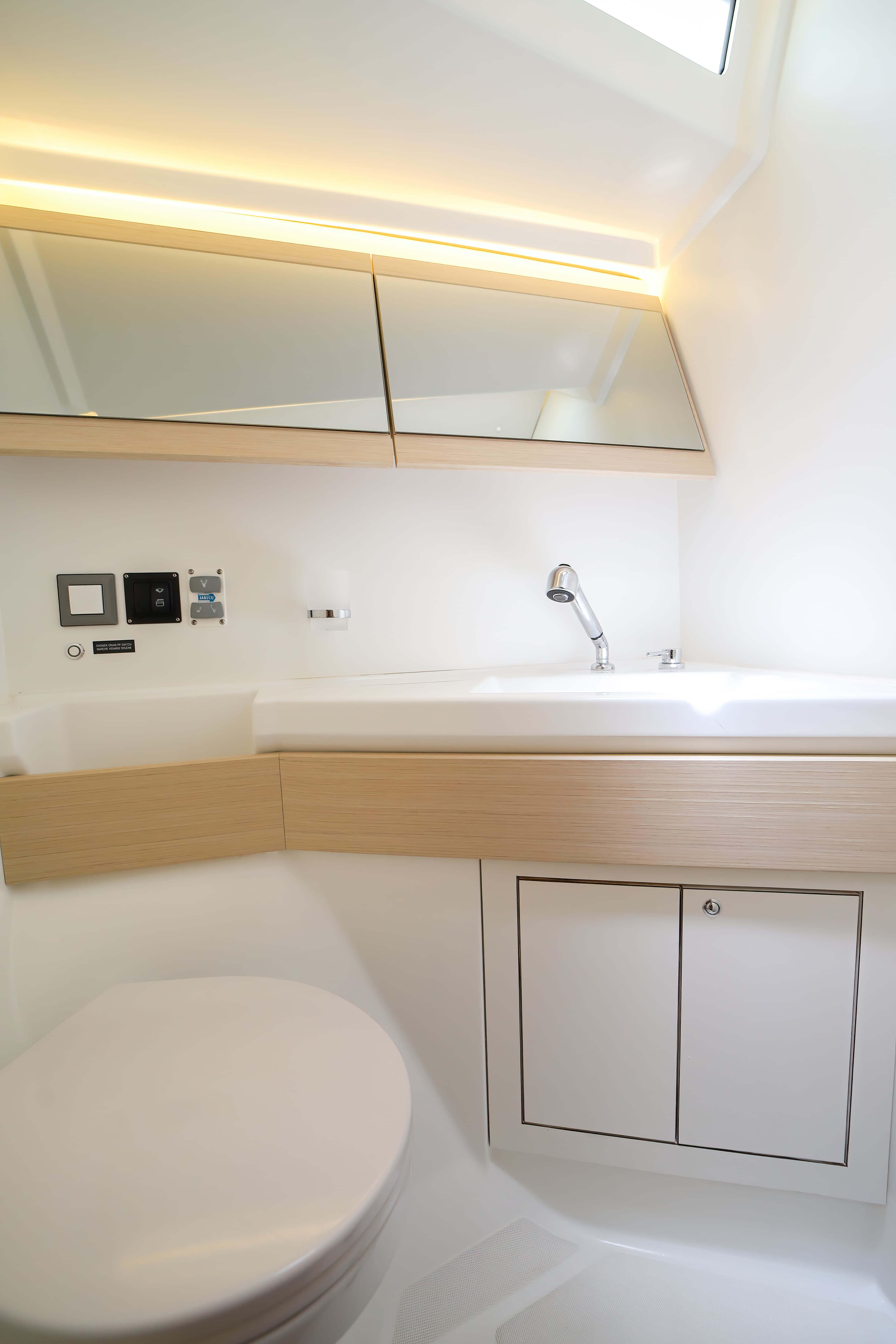 Oceanis 46.1 - photo 27