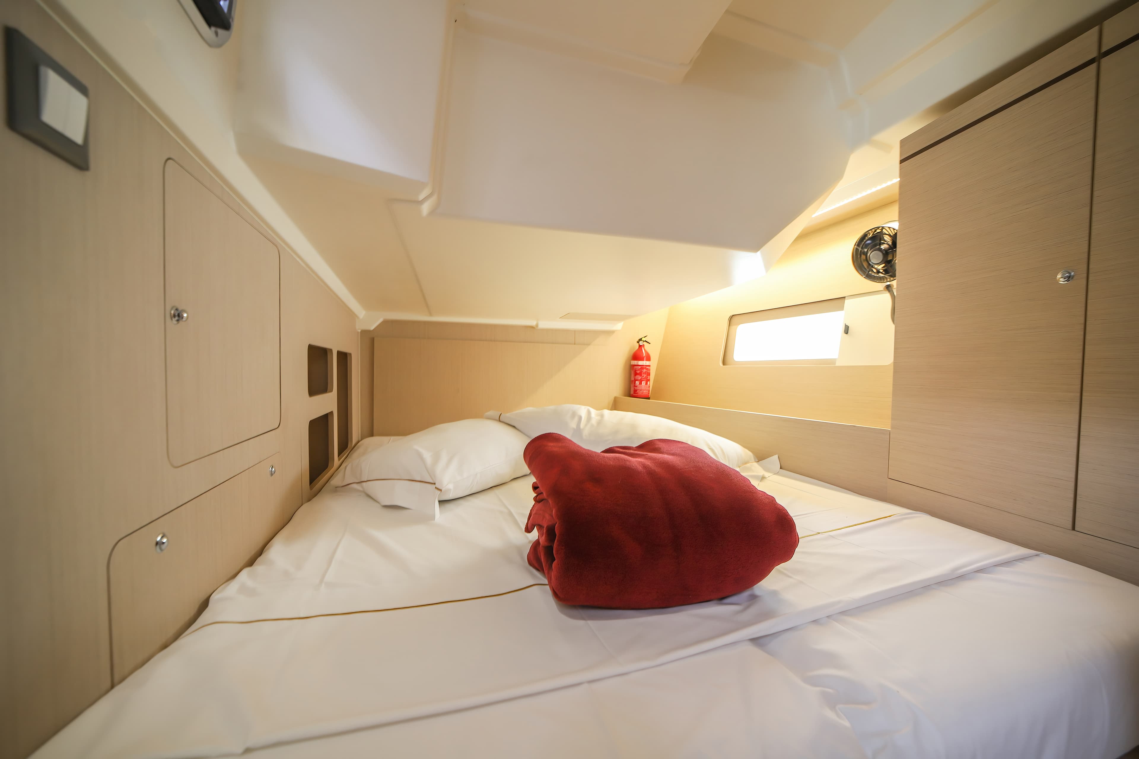 Oceanis 46.1 - photo 18