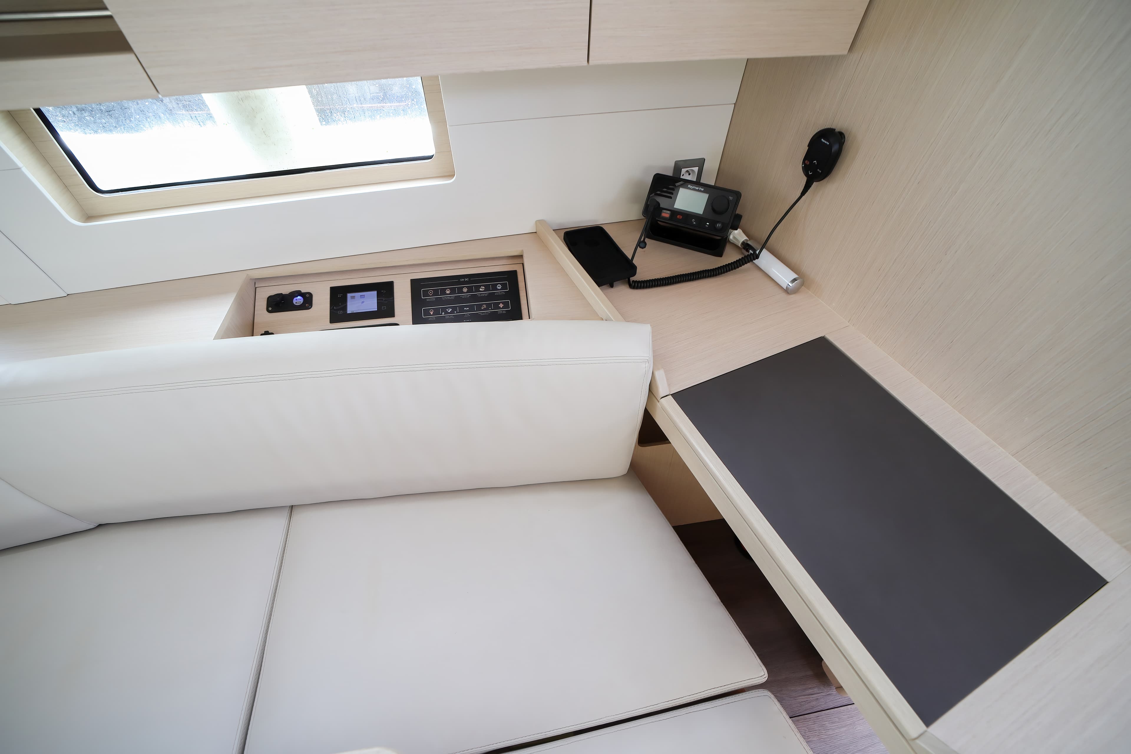 Oceanis 46.1 - photo 21