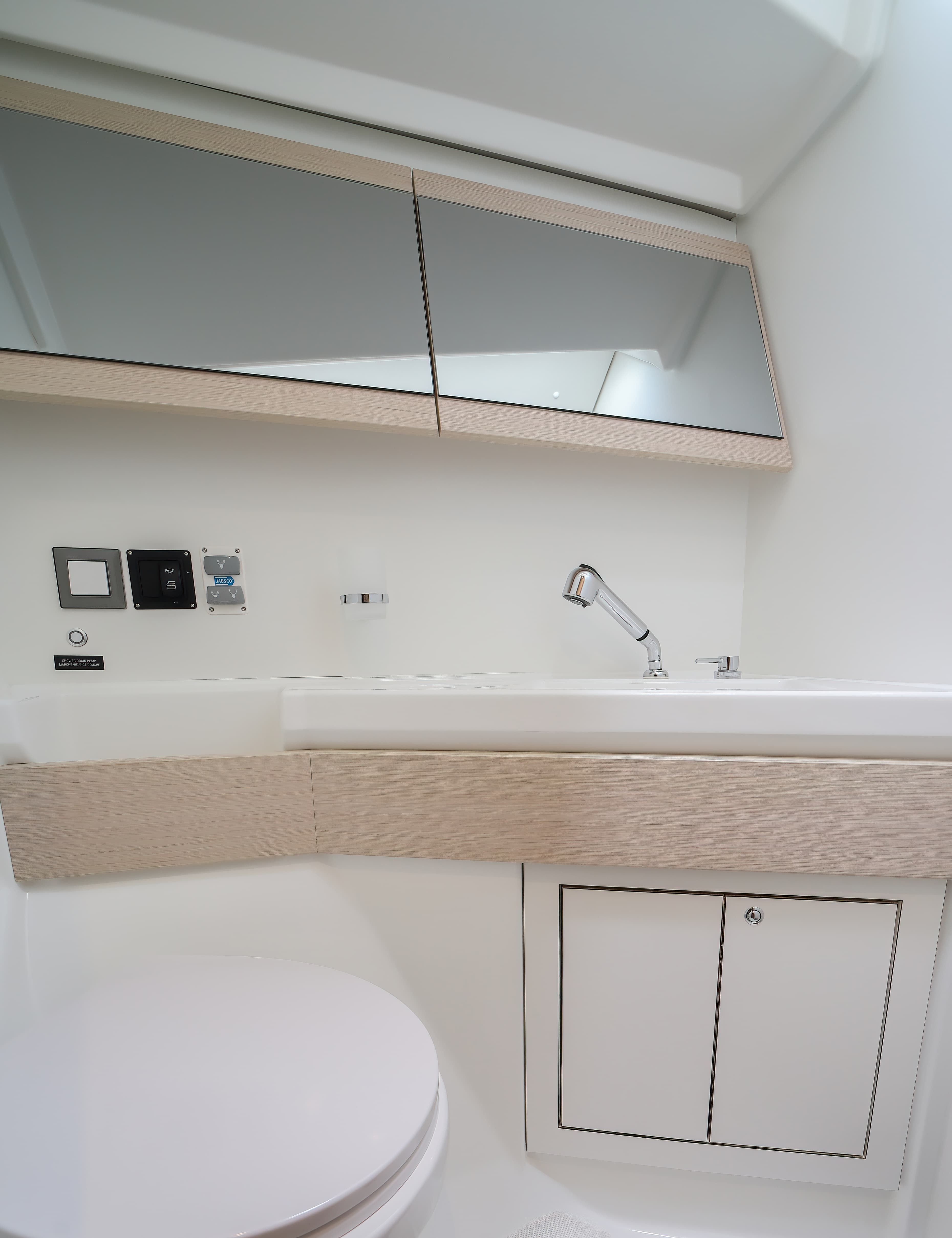 Oceanis 46.1 - photo 9