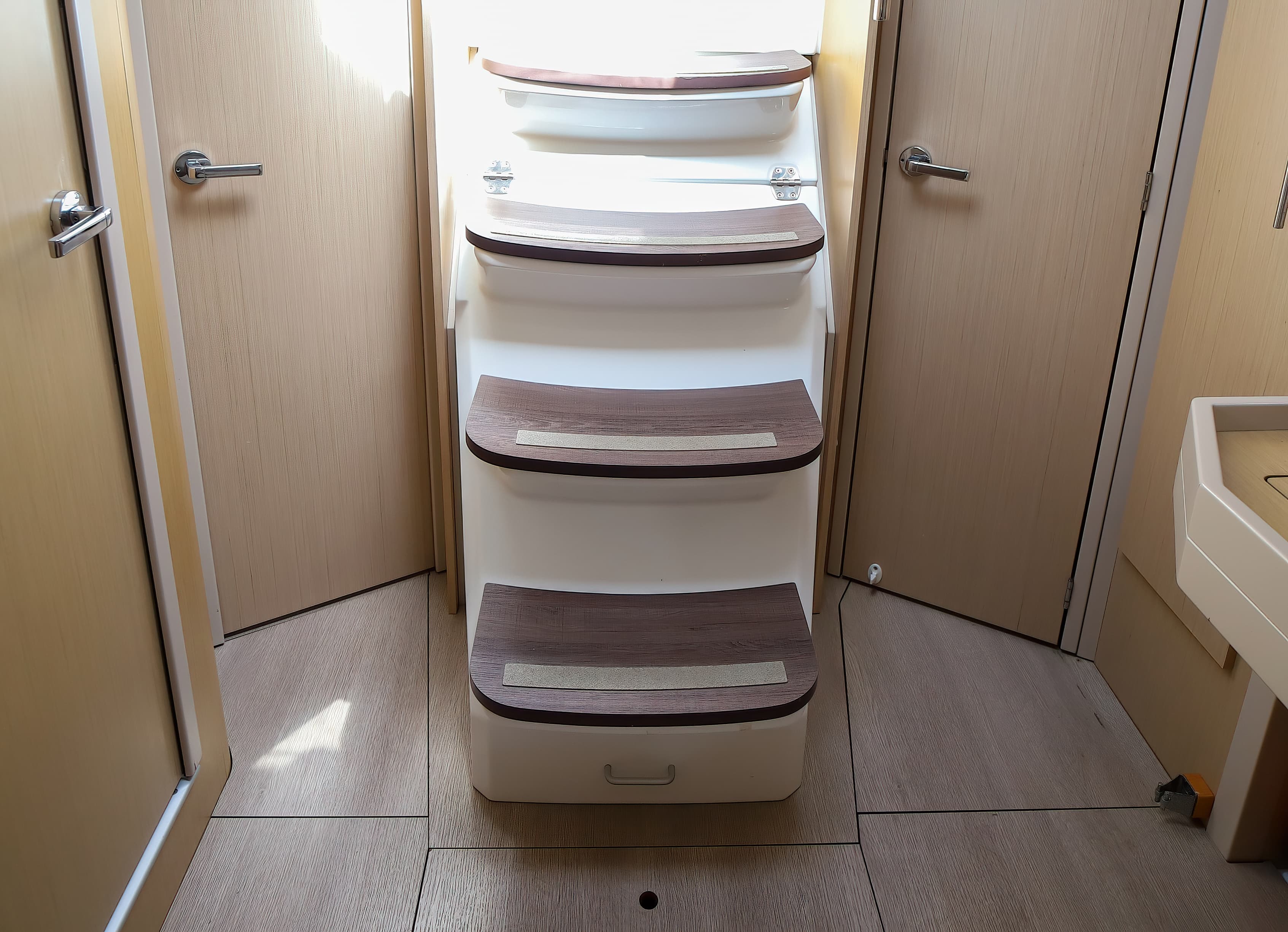 Oceanis 35.1 - photo 21