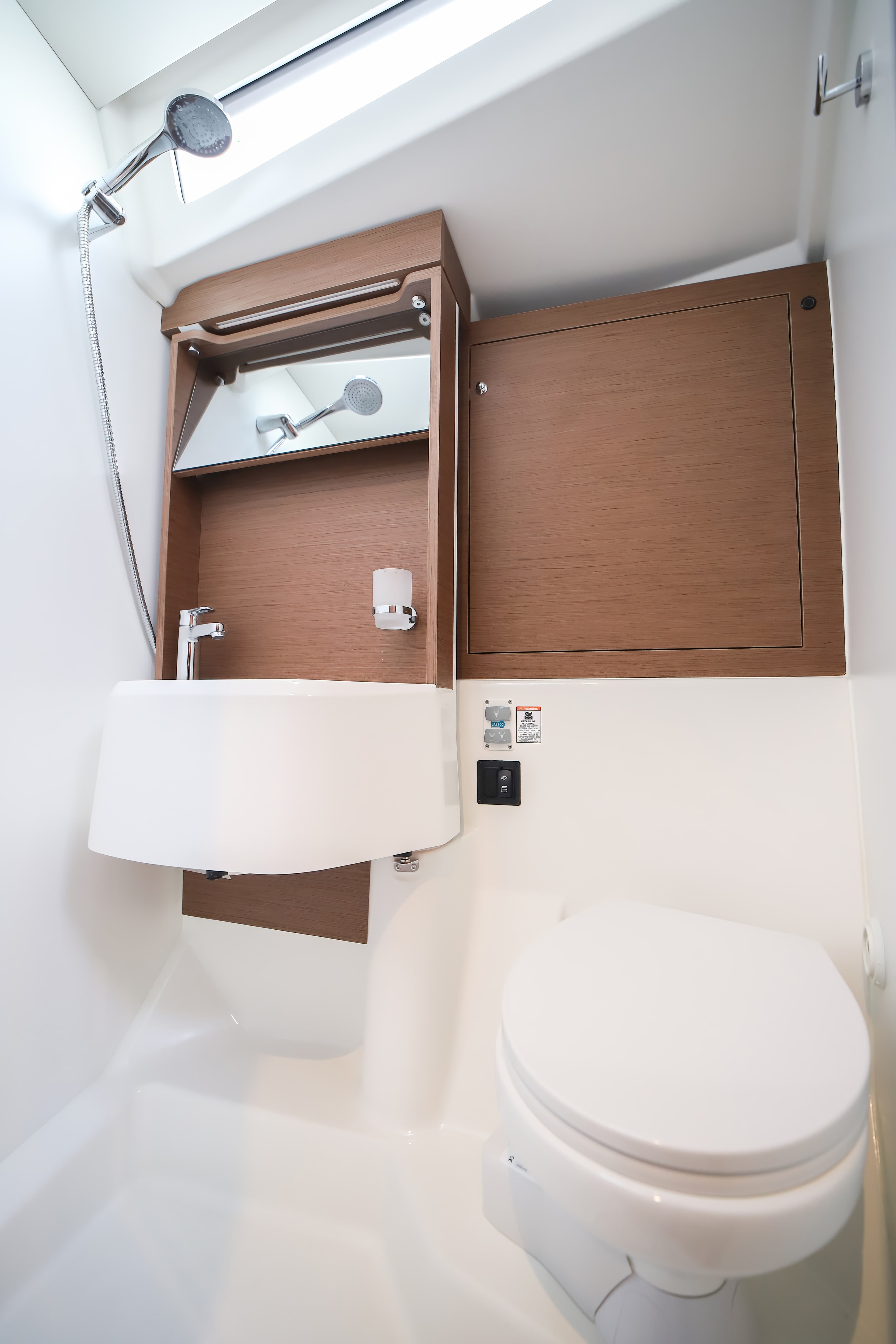 Oceanis 51.1 - photo 8