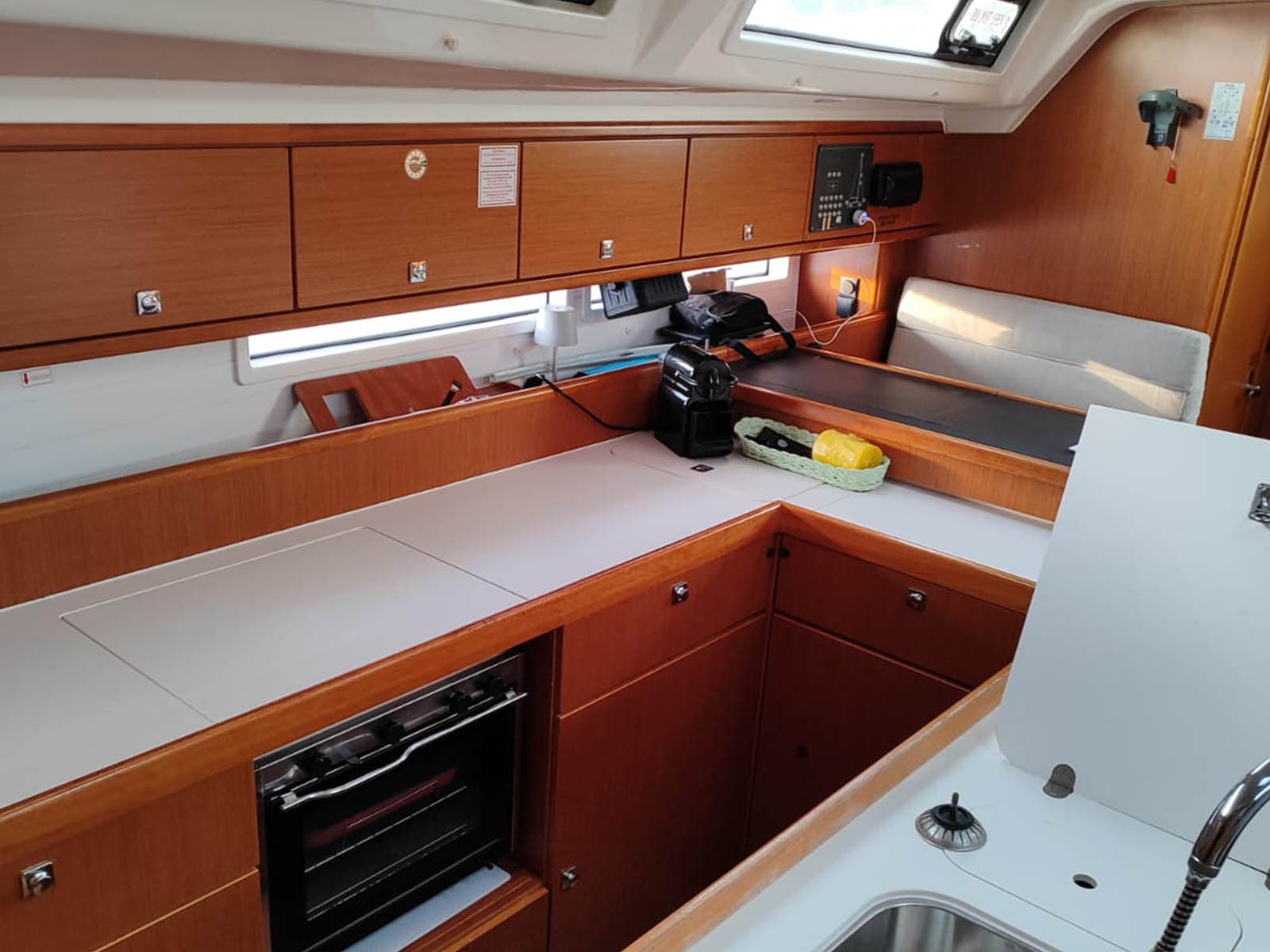 Bavaria Cruiser 56 - photo 14