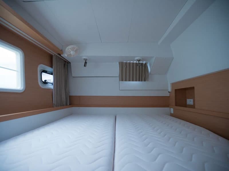 Lagoon 400 S2 - photo 4