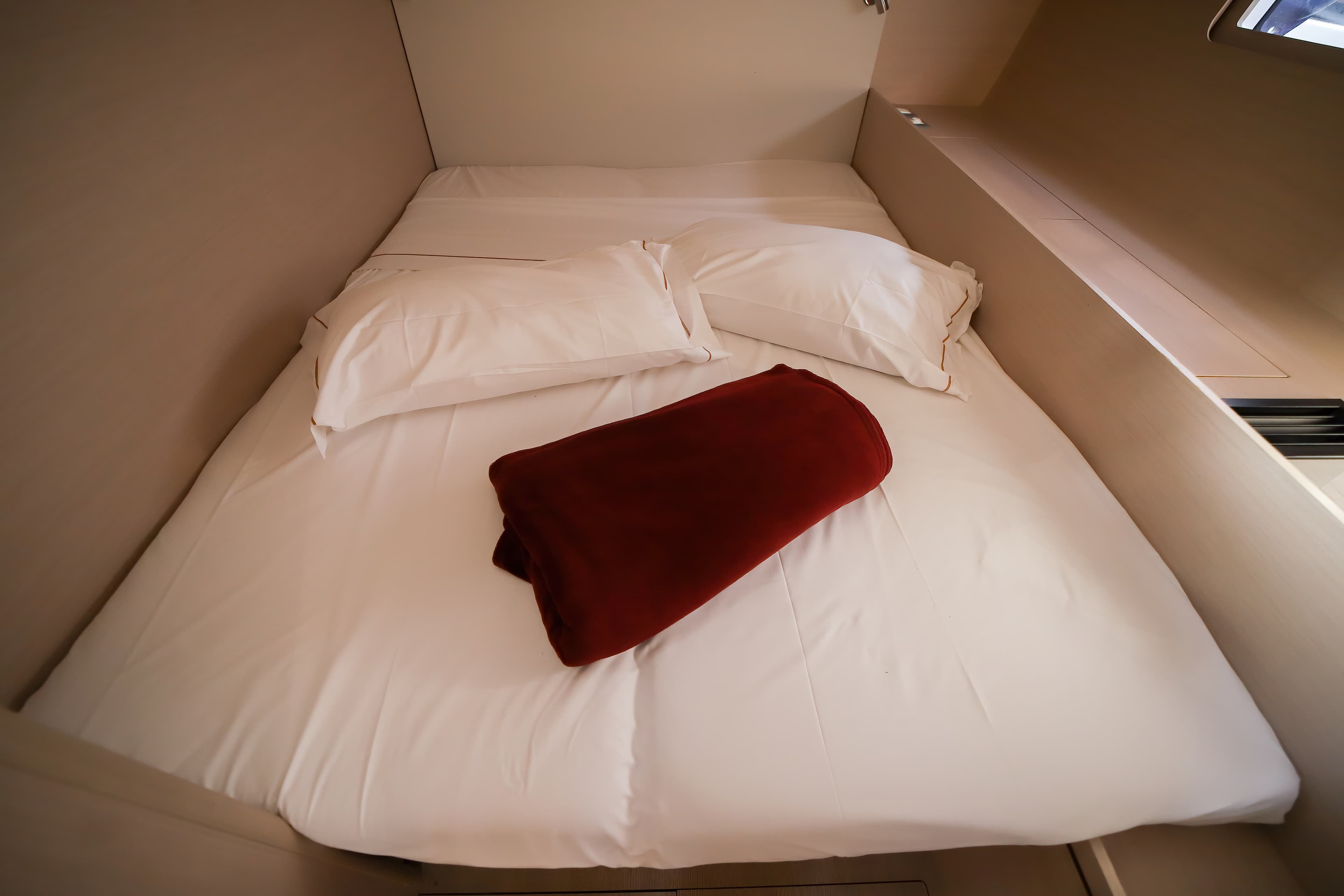 Oceanis 51.1 - photo 4