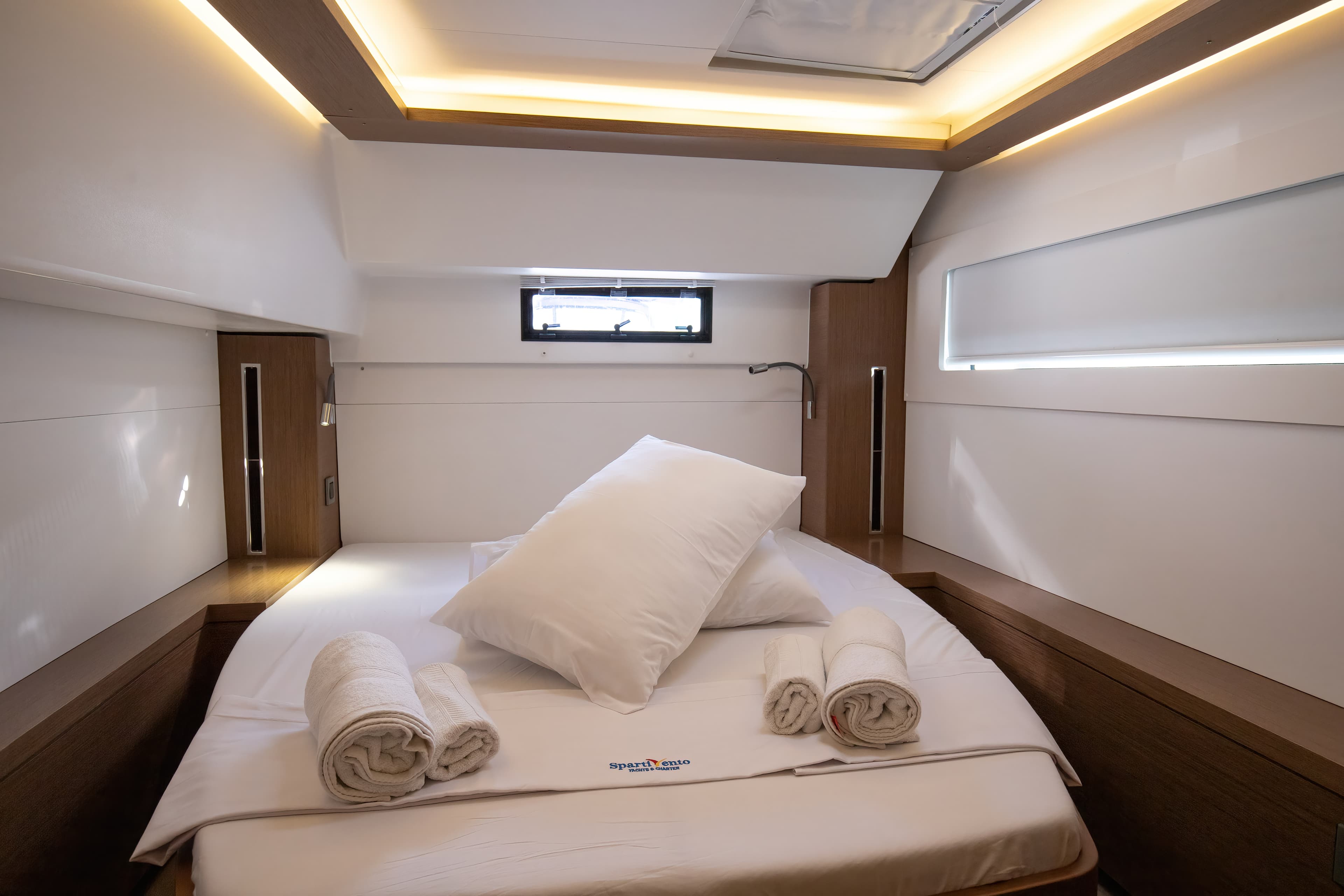 Lagoon 46  - photo 33